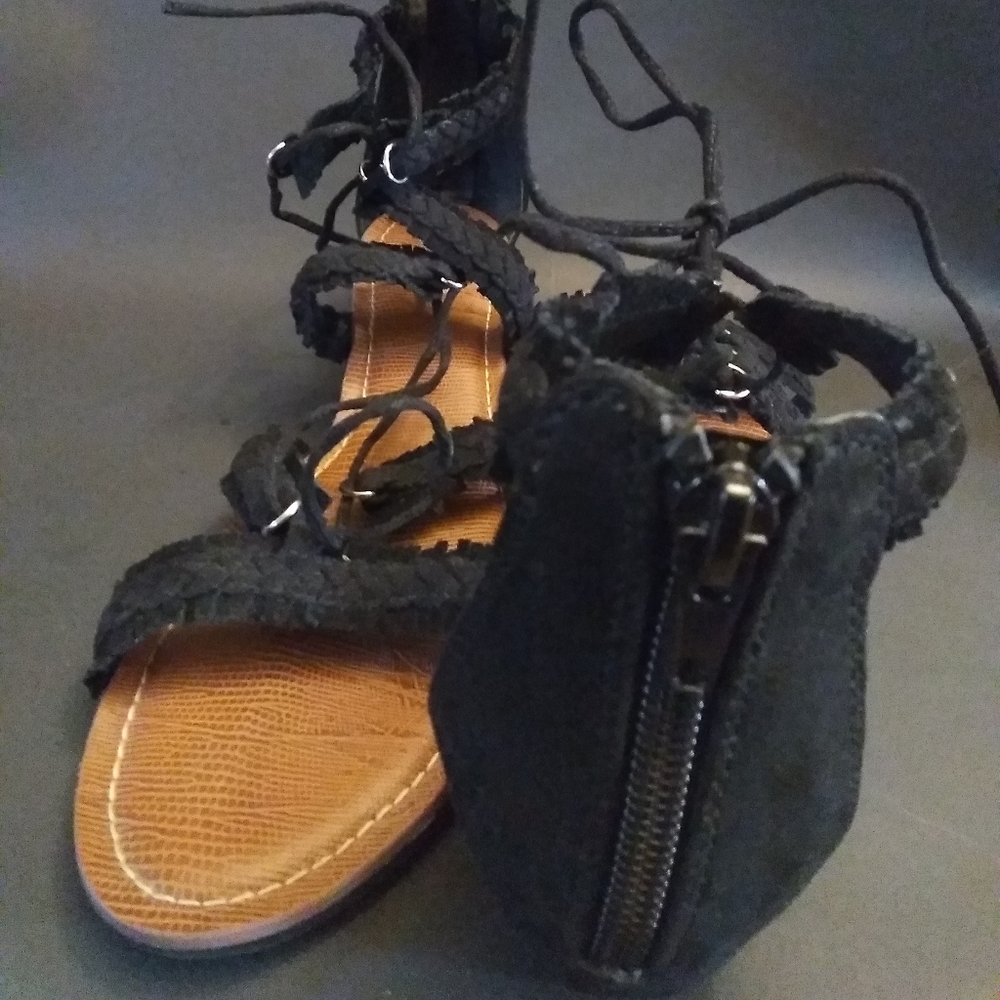 Carlos Santana Kenzie sandal